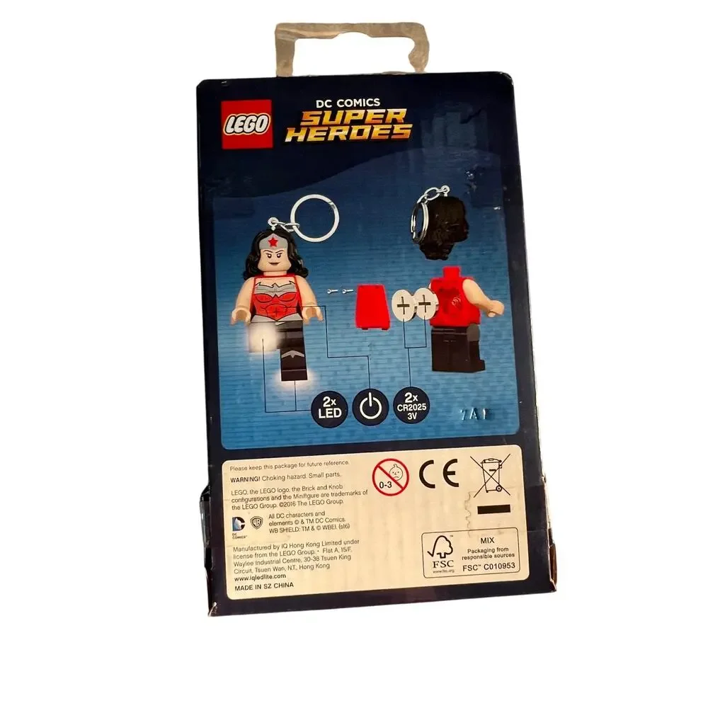 New Lego Wonder Woman Key Light LED Lite Keychain DC Comics Super Heroes